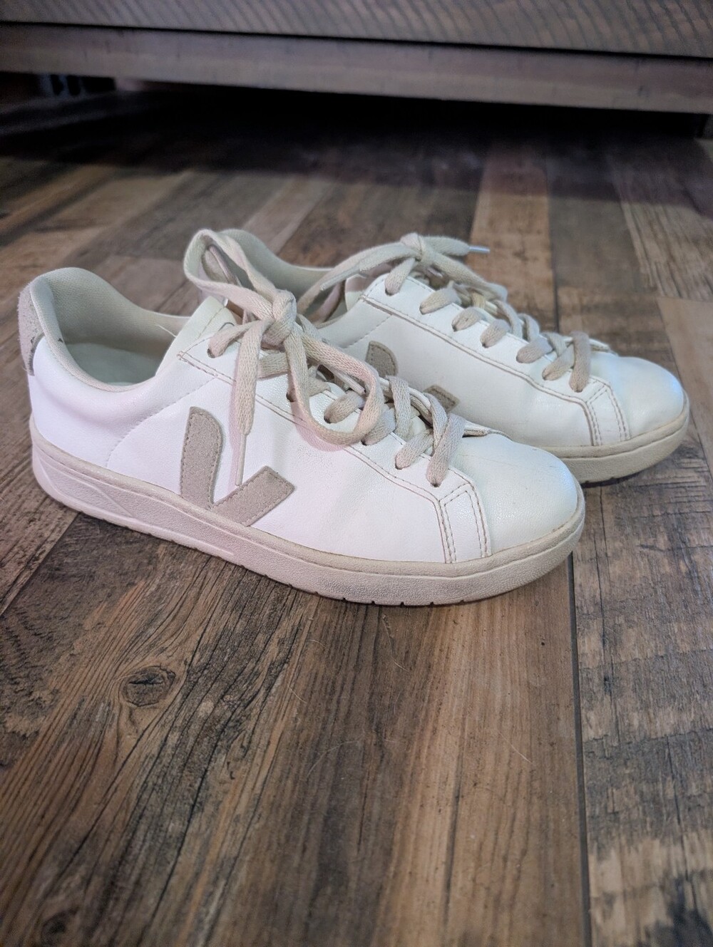 Veja Urca CWL Sneakers Size 7